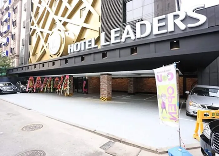 Hotel Leaders 2*